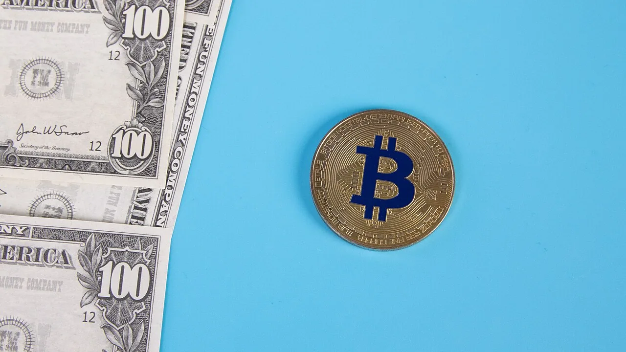 bitcoin — illustration for “Why a crypto withdrawal stays pending”